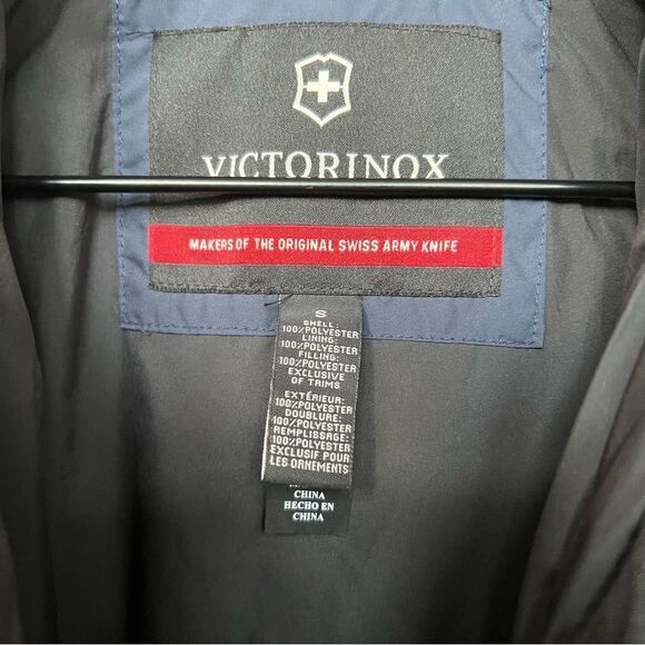 Victorinox Navy Blue Bernhold Quilted Jacket Small Original Swiss Army Knife - Picture 8 of 15